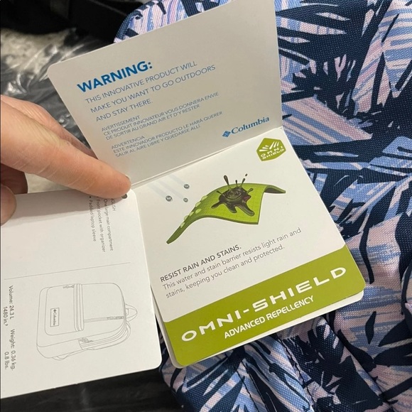 NWT Unisex Size Large Columbia Laptop-Compartment Backpack In Graffiti Style - Picture 8 of 11